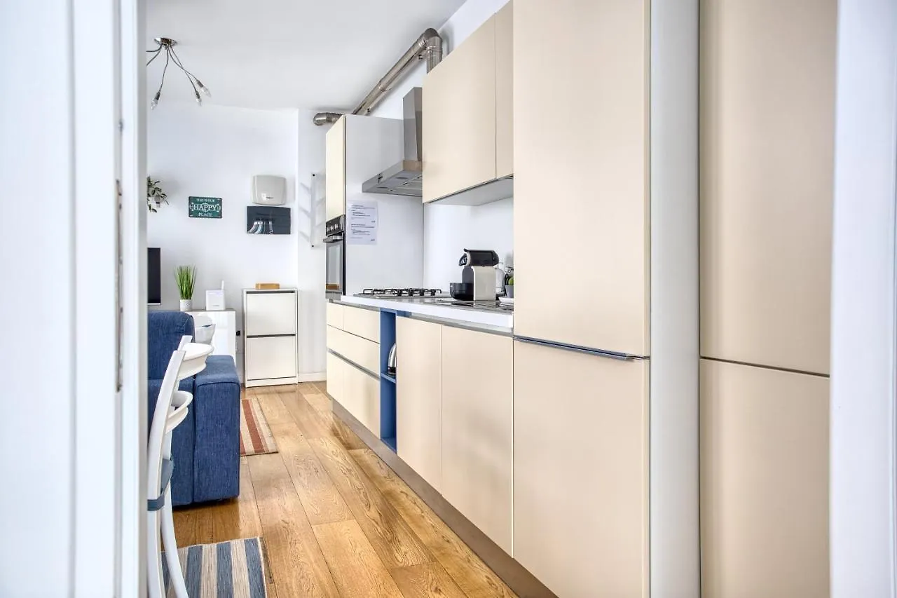 Apartman Green Island Near The Purple Line Milánó